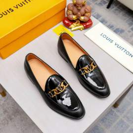 Picture of Louis Vuitton Shoes _SKULVsz38-441Cn062113778